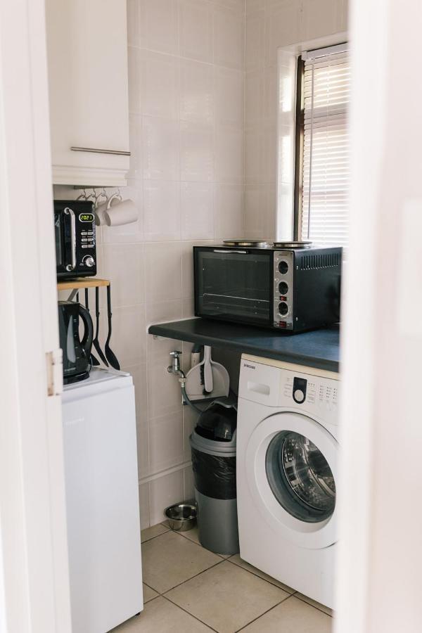 Nahoon Beach Villas Self Catering Apartments East London Bagian luar foto