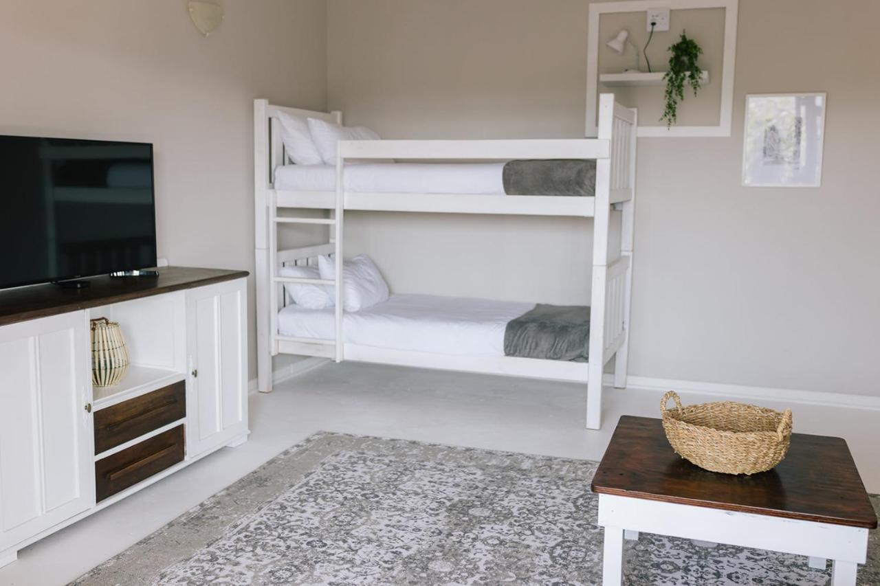 Nahoon Beach Villas Self Catering Apartments East London Bagian luar foto