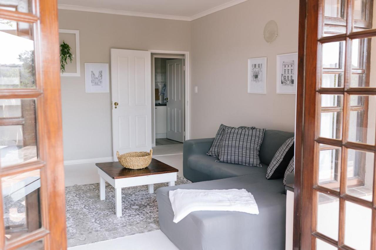 Nahoon Beach Villas Self Catering Apartments East London Bagian luar foto