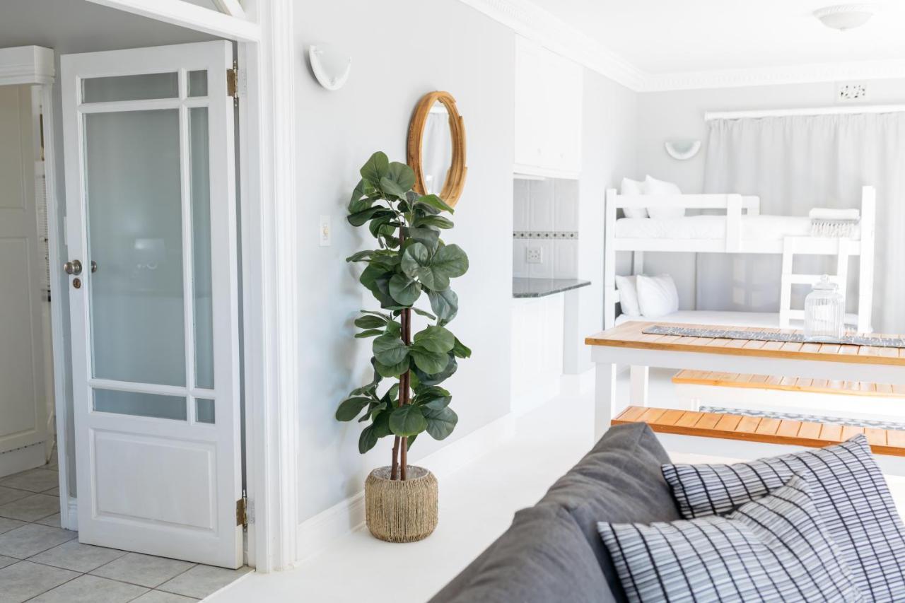 Nahoon Beach Villas Self Catering Apartments East London Bagian luar foto