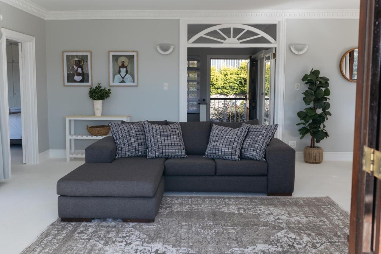 Nahoon Beach Villas Self Catering Apartments East London Bagian luar foto