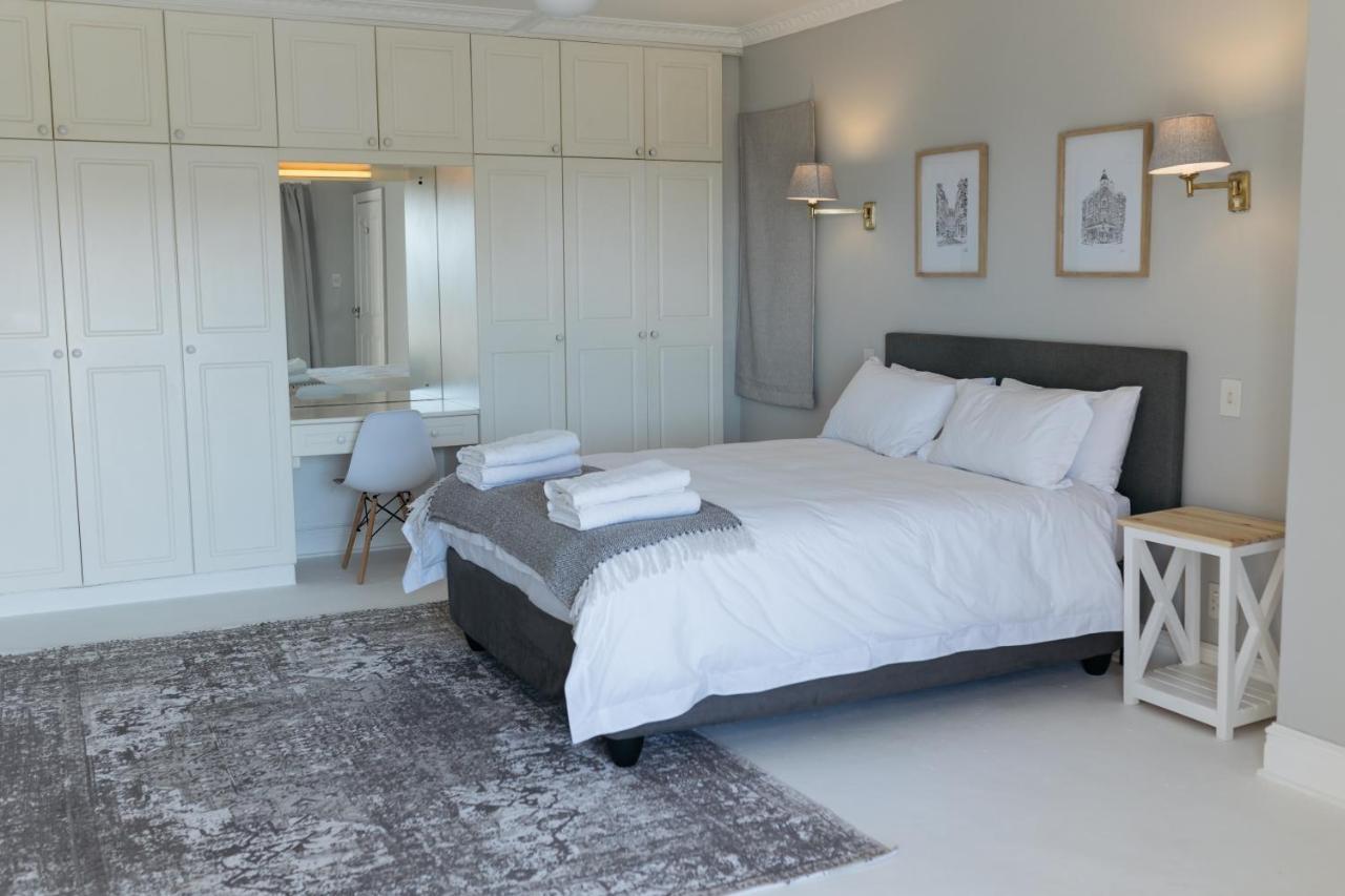 Nahoon Beach Villas Self Catering Apartments East London Bagian luar foto