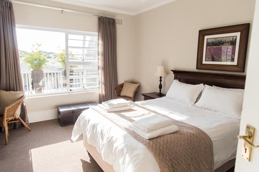 Nahoon Beach Villas Self Catering Apartments East London Bagian luar foto