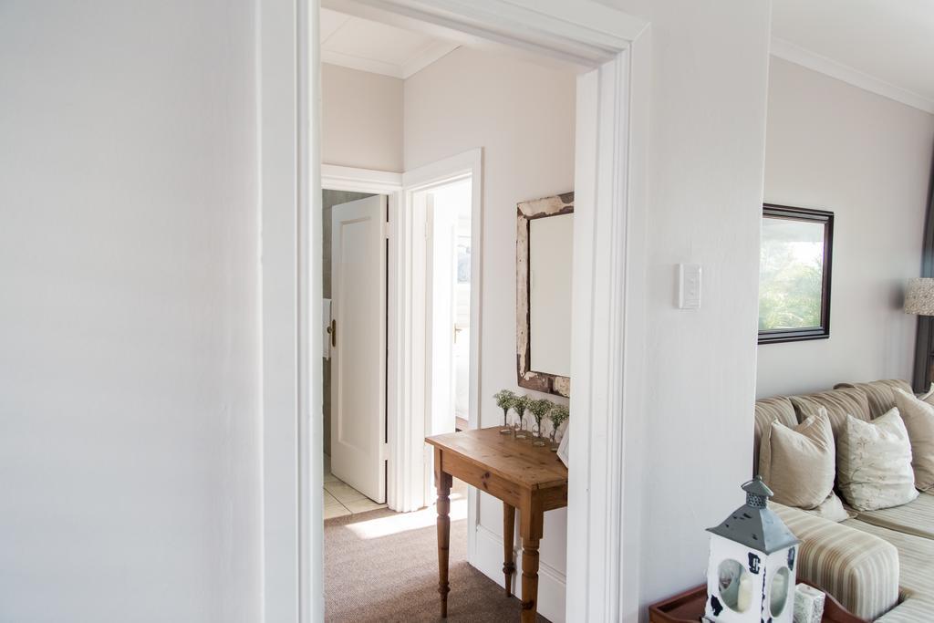 Nahoon Beach Villas Self Catering Apartments East London Ruang foto